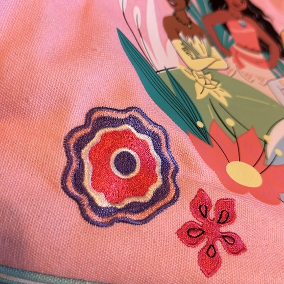 Disney princess adaptive bag - Picture 3 of 9